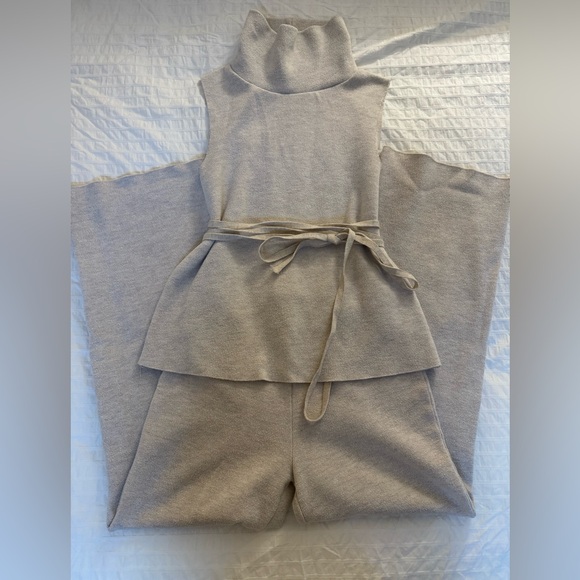 ZARA Turtle Neck & Pant Set - Picture 1 of 5